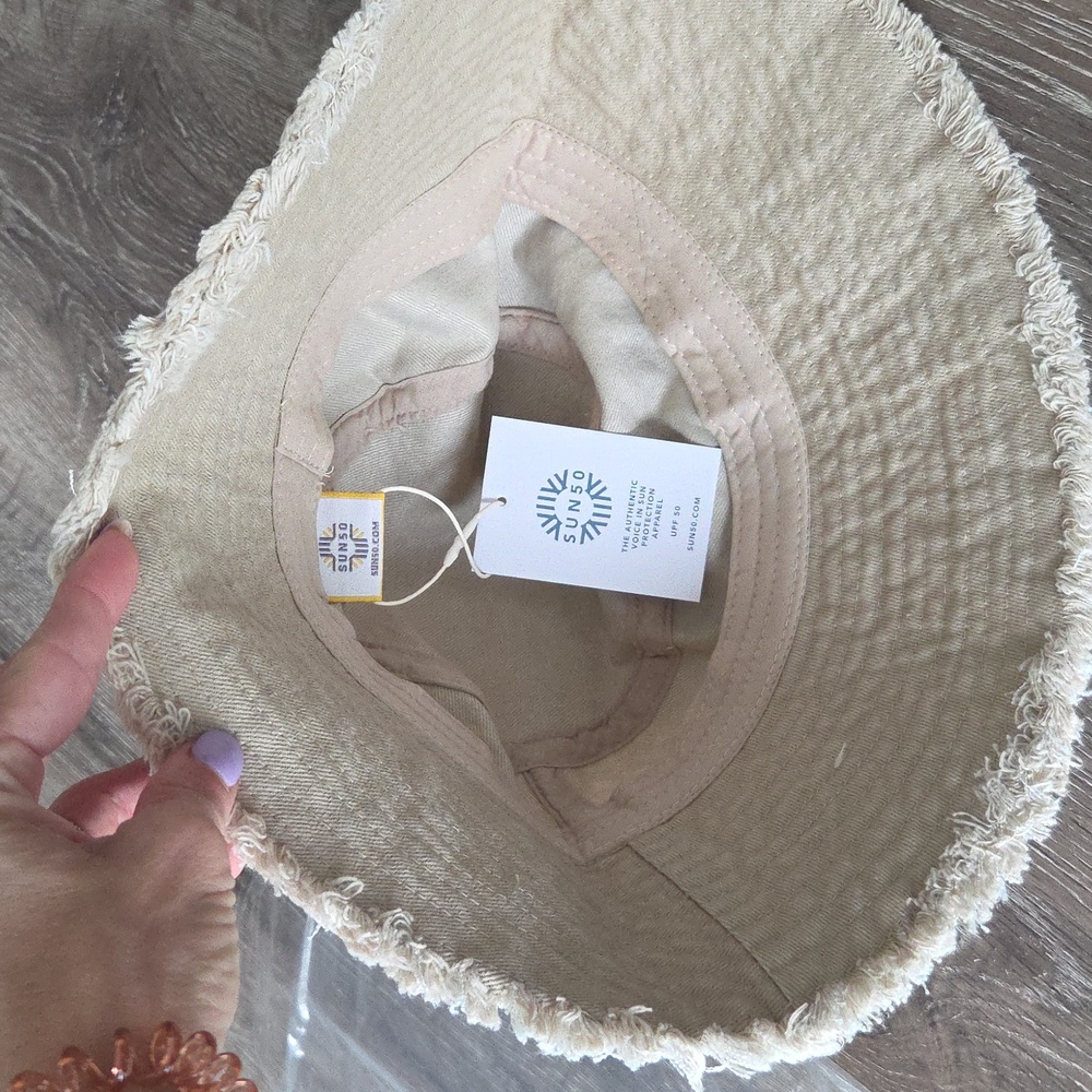 NEW! SUN50 Frayed Edge Denim Bucket Hat Sand Khaki Chino IVORY - Picture 6 of 9